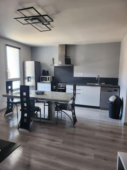 Appartement Sandonato Clermont-lʼHérault 외부 사진